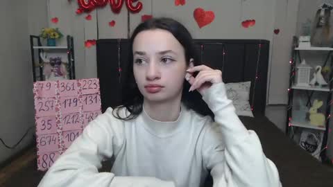 JessicaBreez online show from 05/18/26, 05:13