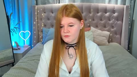 Snapshot of jessicaember chatting on 04/11/26, 05:23 Jessica online show from 04/11/26, 05:23