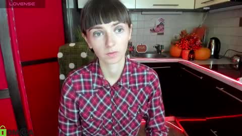 jessicaforris online show from 10/17/25, 07:11