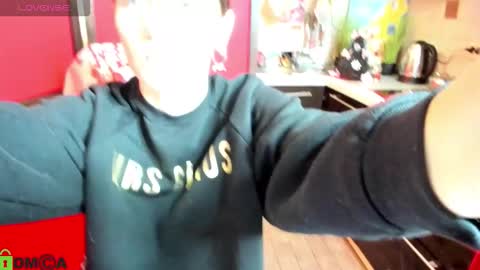 jessicaforris online show from 12/18/25, 07:47