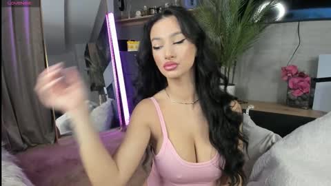 Jess online show from 11/04/25, 04:44