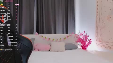 jessie_johns online show from 02/24/25, 04:15