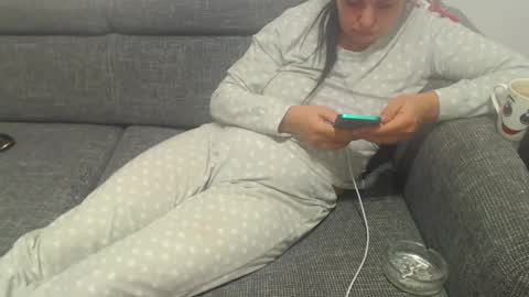 Snapshot of jessiestar3 chatting on 03/06/25, 05:35 jessiestar3 online show from 03/06/25, 05:35