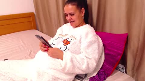 jessiestar3 online show from 02/05/26, 07:18