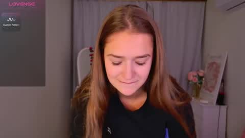 Snapshot of jessiestarz chatting on 02/28/26, 02:07 Jessi online show from 02/28/26, 02:07