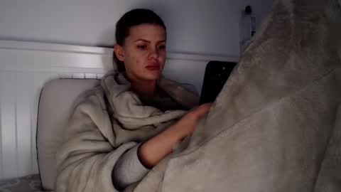 jessieryan online show from 01/15/25, 05:50