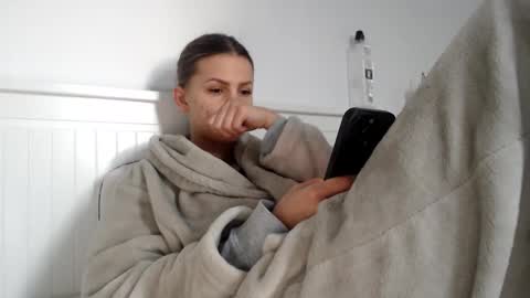 jessieryan online show from 01/16/25, 06:25