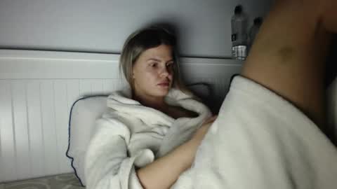 jessieryan online show from 12/04/25, 04:27