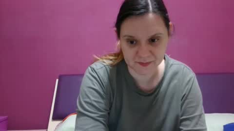 jessika97 online show from 02/14/25, 06:45