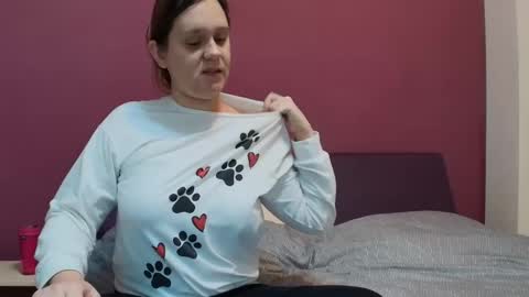 jessika97 online show from 10/20/25, 05:41