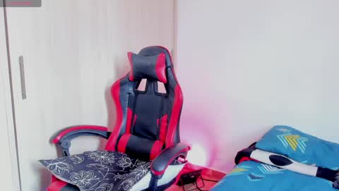JESS online show from 06/01/26, 04:09