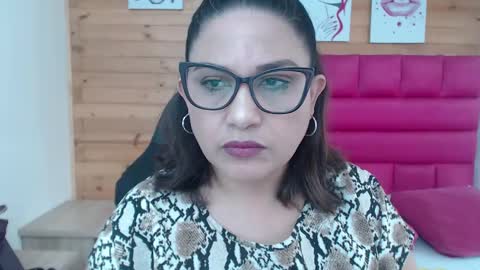 Snapshot of jessikahorny chatting on 12/05/24, 02:55 paola online show from 12/05/24, 02:55