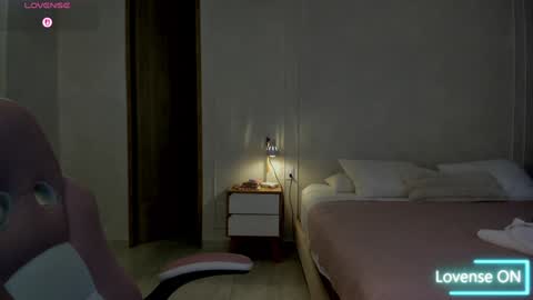    online show from 12/14/25, 11:15