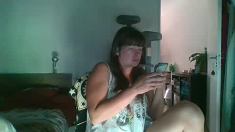 Snapshot of jesssijess chatting on 06/20/26, 09:01 JessiJess online show from 06/20/26, 09:01