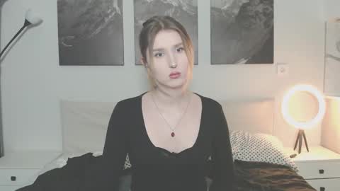 jessstonem online show from 10/11/25, 08:40