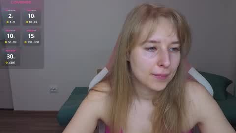 Snapshot of jessy_comely chatting on 01/17/26, 01:05 Jessy online show from 01/17/26, 01:05