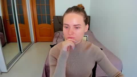 Polina online show from 11/27/25, 10:28