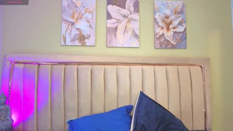 Jessy Mateus online show from 10/18/25, 04:48