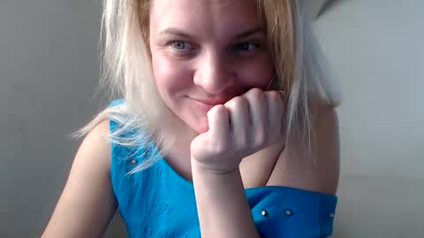 Snapshot of jessyangels chatting on 04/04/26, 02:25 jessyangels online show from 04/04/26, 02:25