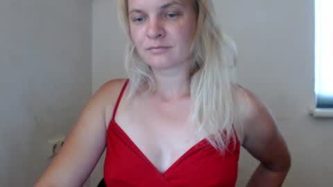 Snapshot of jessyangels chatting on 07/22/26, 04:10 jessyangels online show from 07/22/26, 04:10