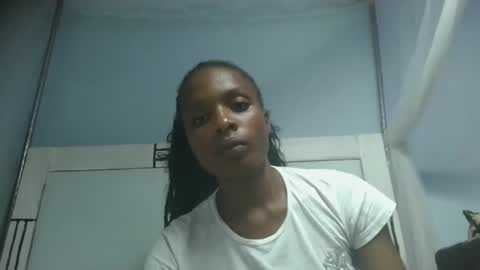 Snapshot of jessybabie chatting on 11/23/25, 04:40 jessybabie online show from 11/23/25, 04:40