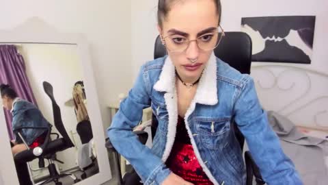 Jessy online show from 03/11/25, 05:13