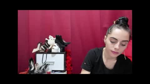 Snapshot of jessystarrr chatting on 05/20/26, 10:32 Jessy online show from 05/20/26, 10:32