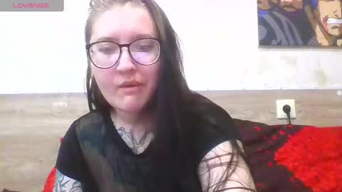 Bye everyone i cant see any reason to stay here wish u luck online show from 02/13/25, 09:09