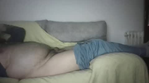 Snapshot of jesuslove27 chatting on 05/16/26, 10:41 jesuslove27 online show from 05/16/26, 10:41
