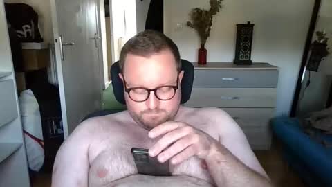 jeuneloup92 online show from 10/08/25, 03:42