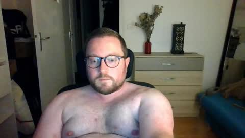 jeuneloup92 online show from 11/13/25, 05:23