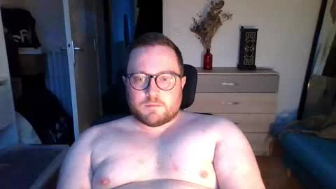 jeuneloup92 online show from 02/10/26, 05:28