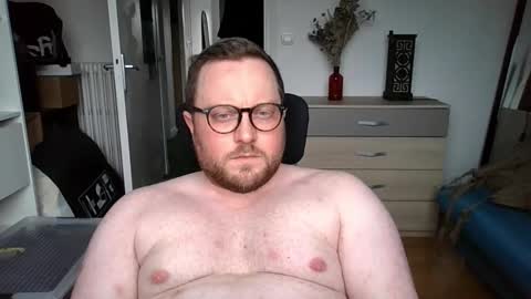 jeuneloup92 online show from 02/13/26, 04:14