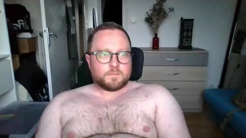 jeuneloup92 online show from 03/30/26, 06:42