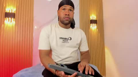 jeus_stanley online show from 04/19/26, 03:39