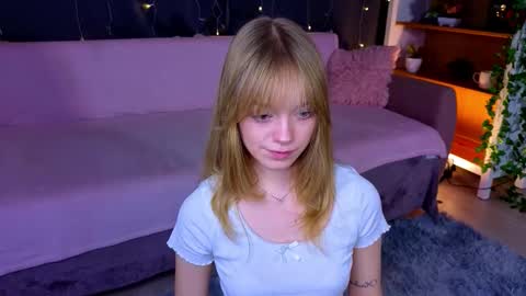 Gwen online show from 02/04/26, 09:26