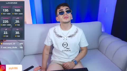 jey keler online show from 10/29/25, 09:44