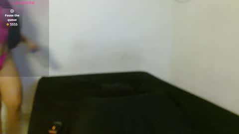 Snapshot of jey_love1 chatting on 11/16/25, 03:01 jey online show from 11/16/25, 03:01