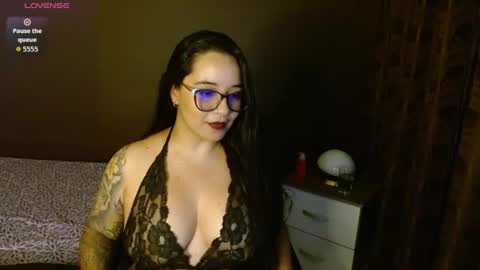 Snapshot of jey_love1 chatting on 07/18/26, 03:33 jey online show from 07/18/26, 03:33