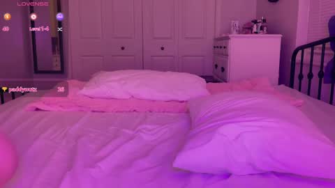 Snapshot of jeylababe chatting on 10/03/25, 01:35   online show from 10/03/25, 01:35