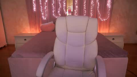 Jeysy online show from 02/24/26, 05:33