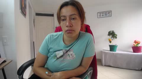 Camila online show from 01/06/26, 04:43