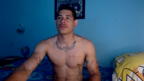 jffer_slhom online show from 03/25/26, 02:39