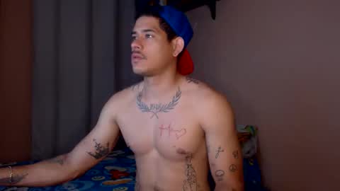 jffer_slhom online show from 04/17/26, 10:57