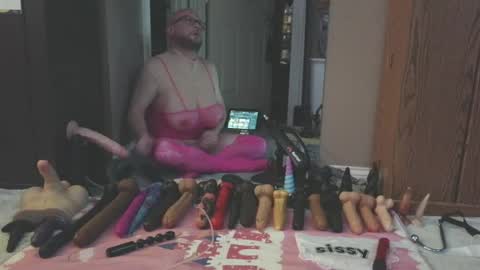 Snapshot of jghosty69 chatting on 06/23/26, 05:00 Nasty Cumslut online show from 06/23/26, 05:00