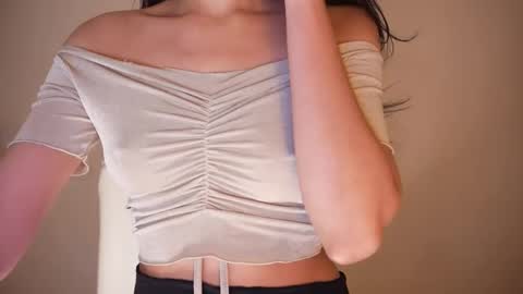 Snapshot of jhaanvi chatting on 12/08/24, 08:25 Jhaanvi online show from 12/08/24, 08:25