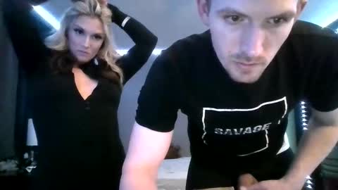 jhall2889953119 online show from 01/12/25, 08:14