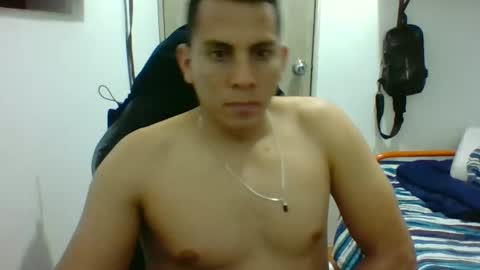 jhan1995 online show from 03/11/25, 02:10