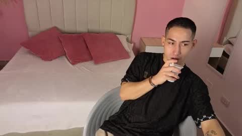 Jhan online show from 03/24/26, 02:11