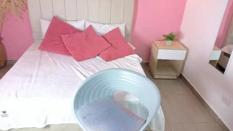 Jhan online show from 04/24/26, 04:48